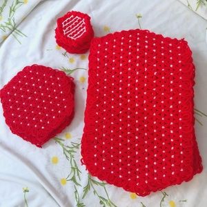 Vintage Crocheted Dining Set 🍓